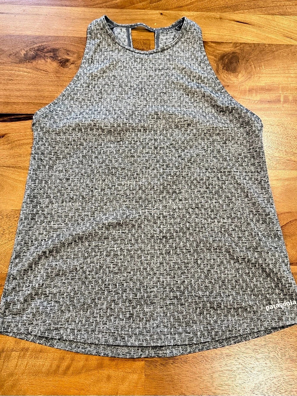 Patagonia Women’s Ridge Flow Athletic Tank Top in Gray - Size Small